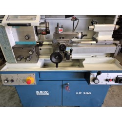 GDW LZ250 Drehmaschine / Drehbank
