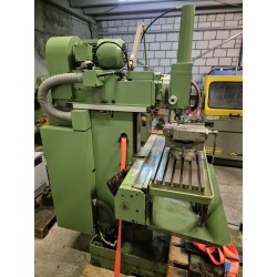 MAHO MH400P Fräsmaschine / Fräse / Metallfräsmaschine