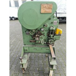 Profilstahlschere / Ausklinkmaschine MUBEA BF11N