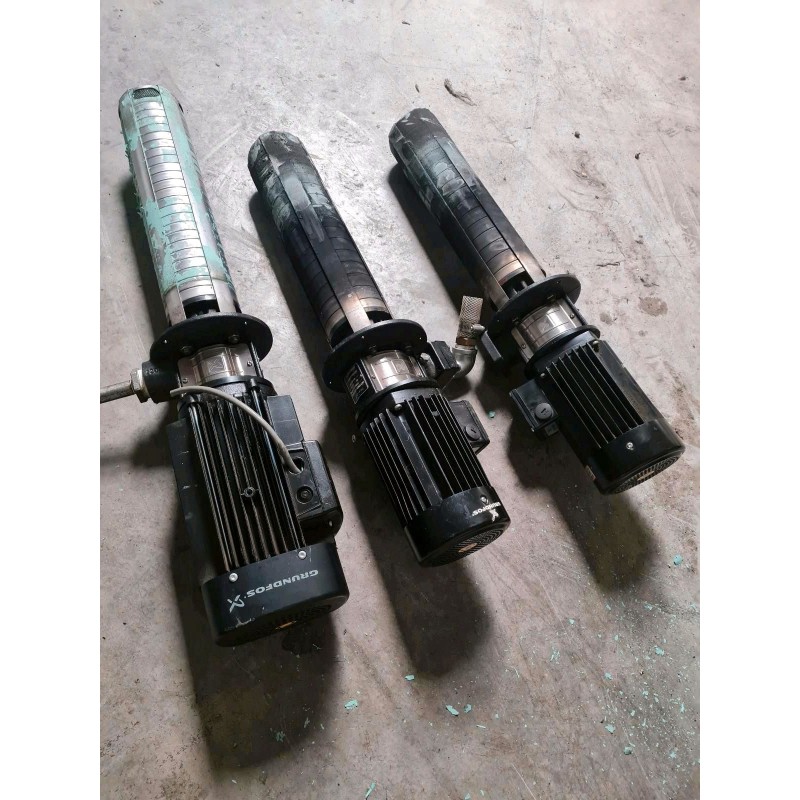 Kühlmittelpumpe Grundfos MG90LC2-24FT115-D1 / CRK2-220