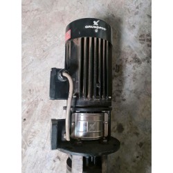 Kühlmittelpumpe Grundfos MG90LC2-24FT115-D1 / CRK2-220